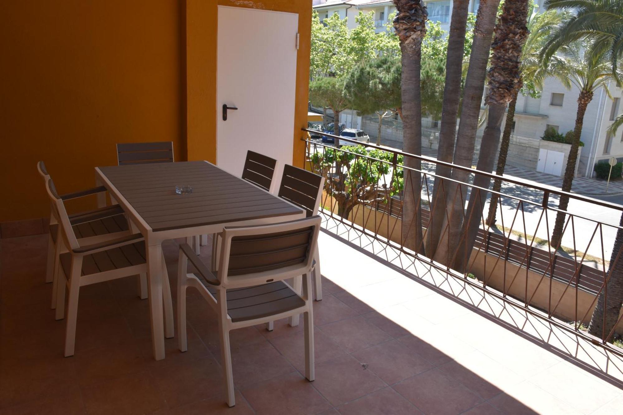 Apartamentos Les Palmeres Platja d'Aro Eksteriør bilde
